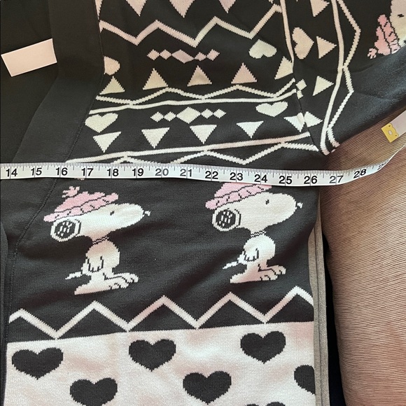 NWT Snoopy Women's Black and Off White Cardigan Sweater - Picture 9 of 11